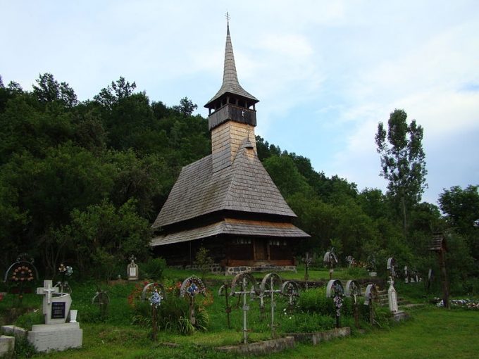 Biserica De Lemn Din Cornesti, Maramures