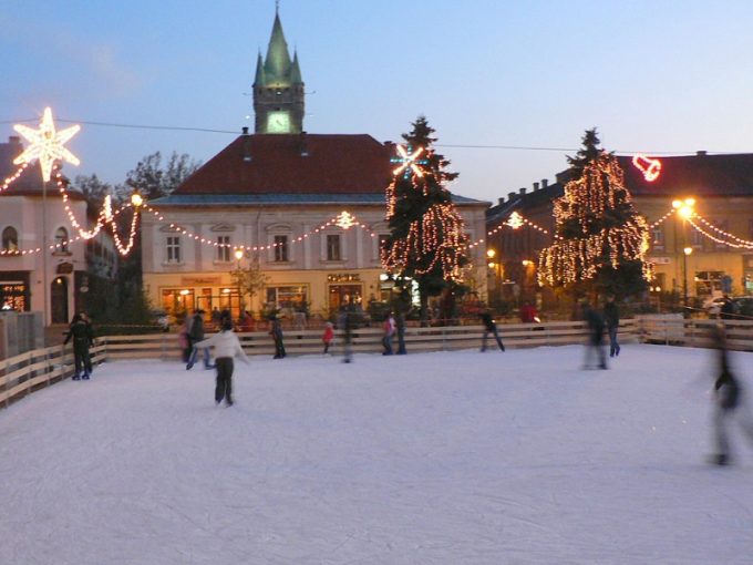 Patinoar Baia Mare